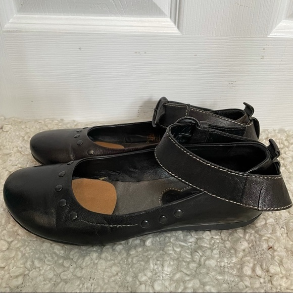 VERA Pelle Khrio Black Leather Mary Jane Style 7.5 - Picture 3 of 8